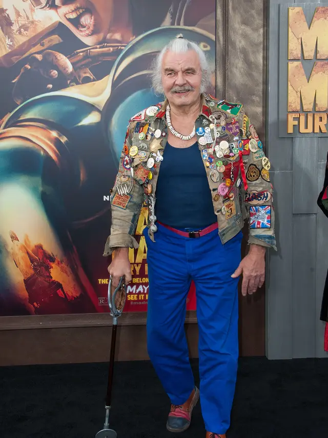 Aktor Hugh Keays-Byrne menghadiri premier Mad Max: Fury Road di TCL Chinese Theatre, Hollywood, California, pada 7 May 2015.  (VALERIE MACON / AFP)