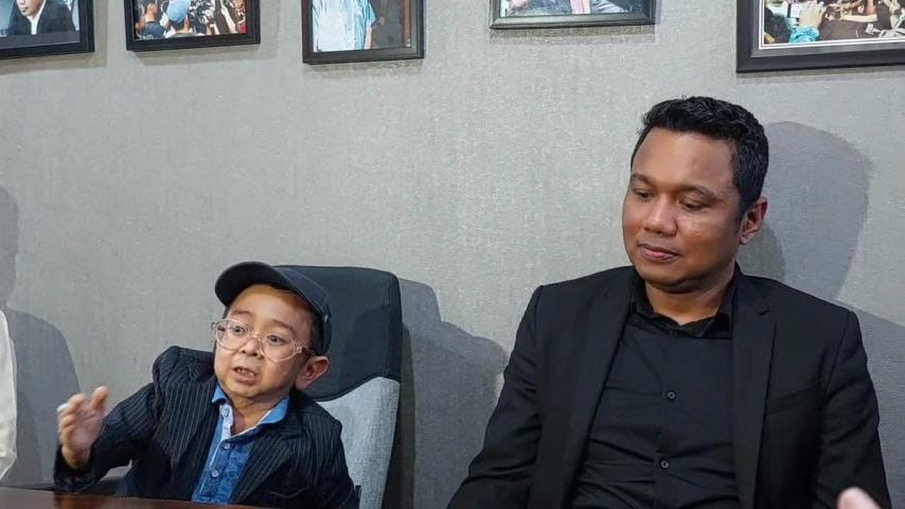 Daus Mini dan kuasa hukumnya, Insank Nasruddin