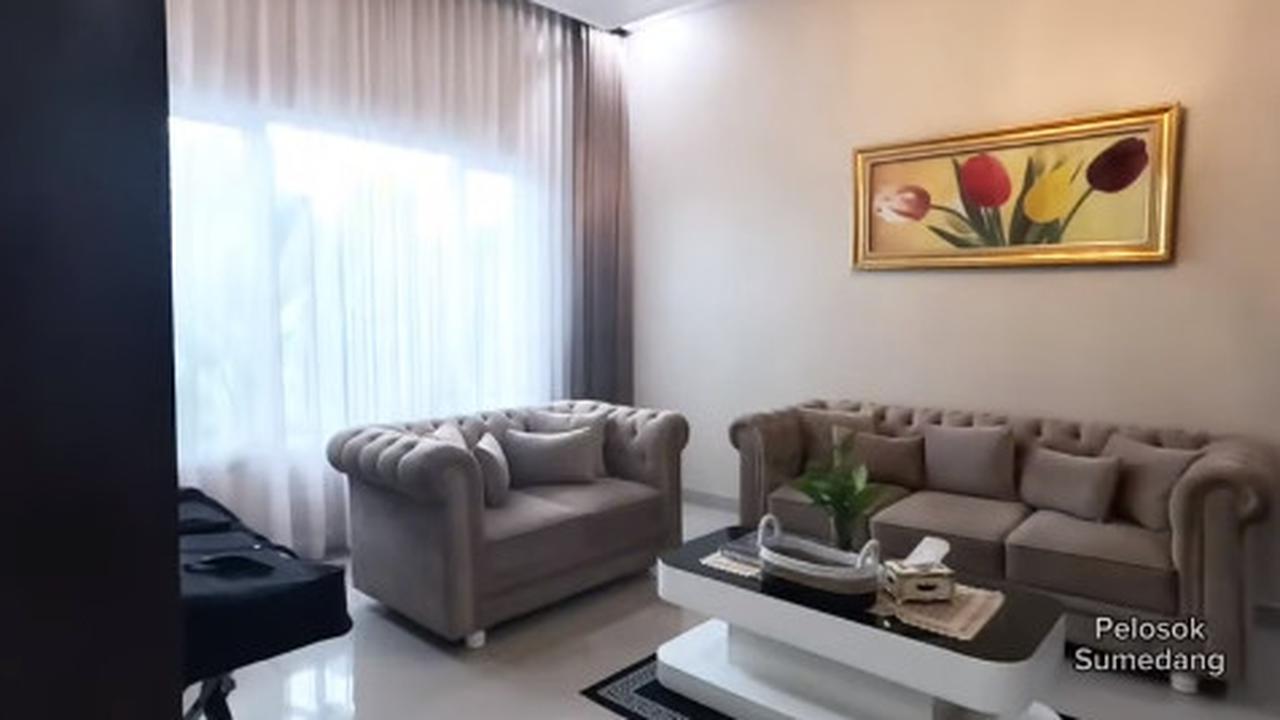 Pensiunan Kepala Penjara Bangun Vila Mewah Bak Hotel Bintang Lima di Pelosok Desa