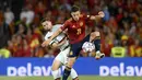 <p>Gelandang Spanyol, Pablo Sarabia berebut bola dengan pemain Portugal, Raphael Guerreiro pada pertandinga perdana Grup B Nations League 2022 di Stadion Benito Villamarin, di Seville, Spanyol, Jumat (3/6/2022). Spanyol bermain imbang dengan Portugal 1-1. (AP Photo/Jose Breton)</p>