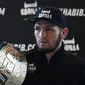 Kalahkan Justin Gaethje, Khabib Nurmagomedov Pensiun dari UFC (AFP)