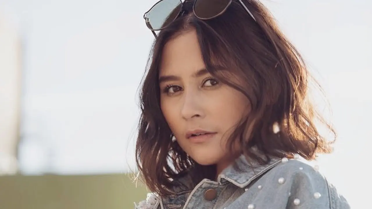 [Bintang] Prilly Latuconsina