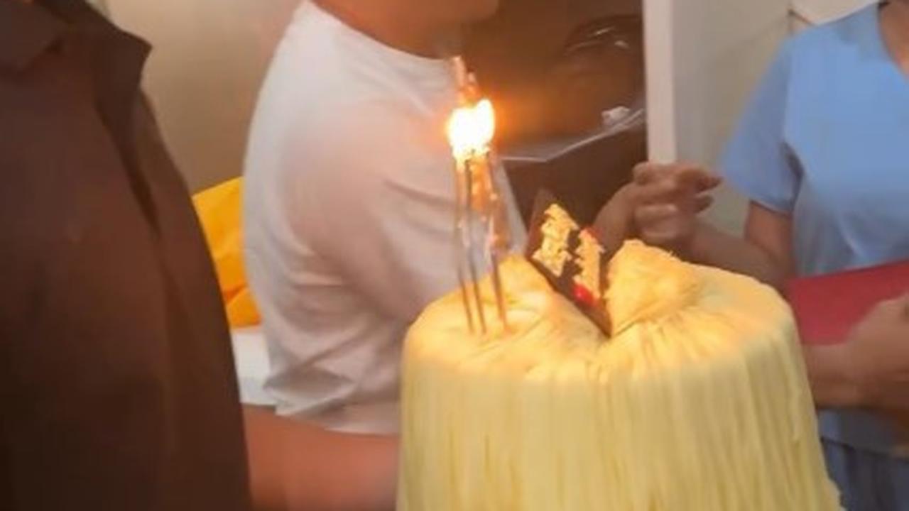 Surprise Ultah ke-41 Ashanty dari Anang Hermansyah dan Azriel, Raut Wajah Bahagia Banget