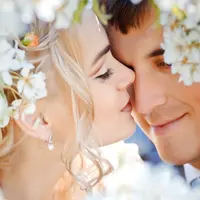 Bertahun-tahun nikah pastinya akan ada rasa bosan, supaya nggak bosan ikuti beberapa tips ini yuk.
