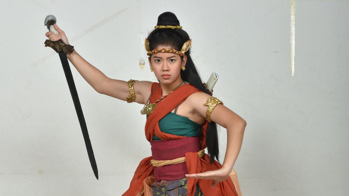 Paola Ariel bilan porno tomosha qiling