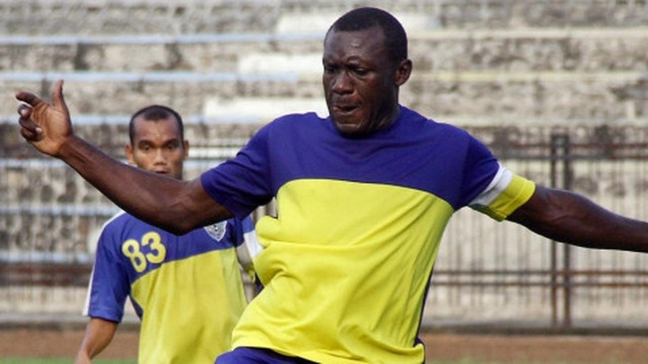 Dzumafo dan Okto Maniani gabung Gresik United