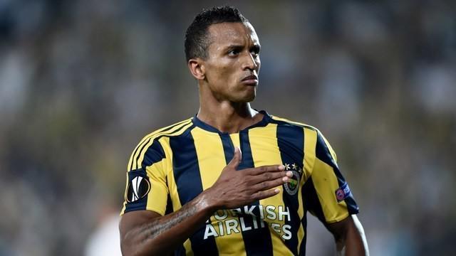Luis Nani, mantan gelandang Manchester United mencetak gol ajaib dari tendangan bebas kala Fenerbahce melawan Konyaspor di ajang Piala Turki. Pertandingan ini berakhir dengan skor 3-0 untuk Fenerbahce.