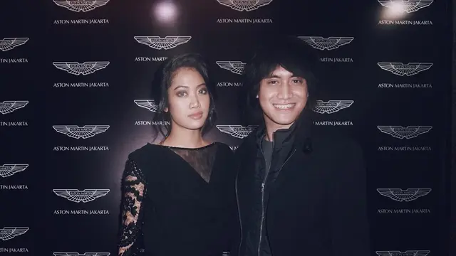 Kebersama Widi Vierratale dan Kevin Aprilio (sumber: instagram/_widikidiw_)