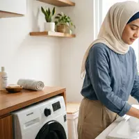 Cara Mencuci Ciput Rajut Agar Tidak Berubah Bentuk, (AI Generated)