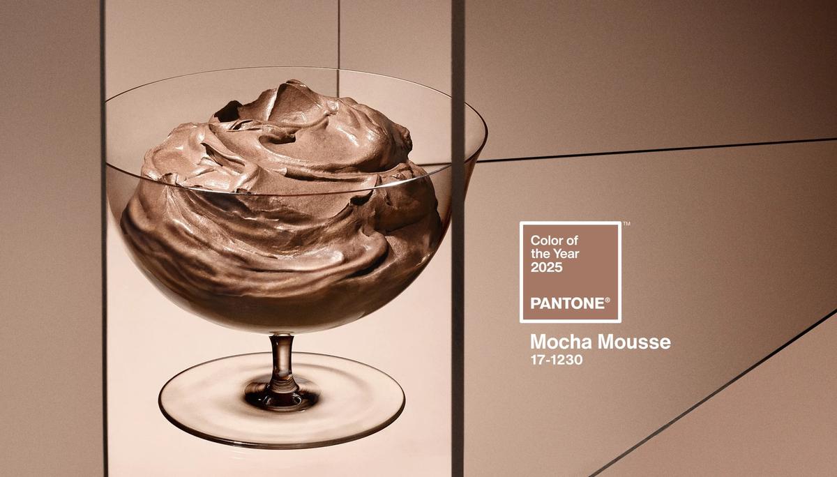 Warna Mocha Mousse