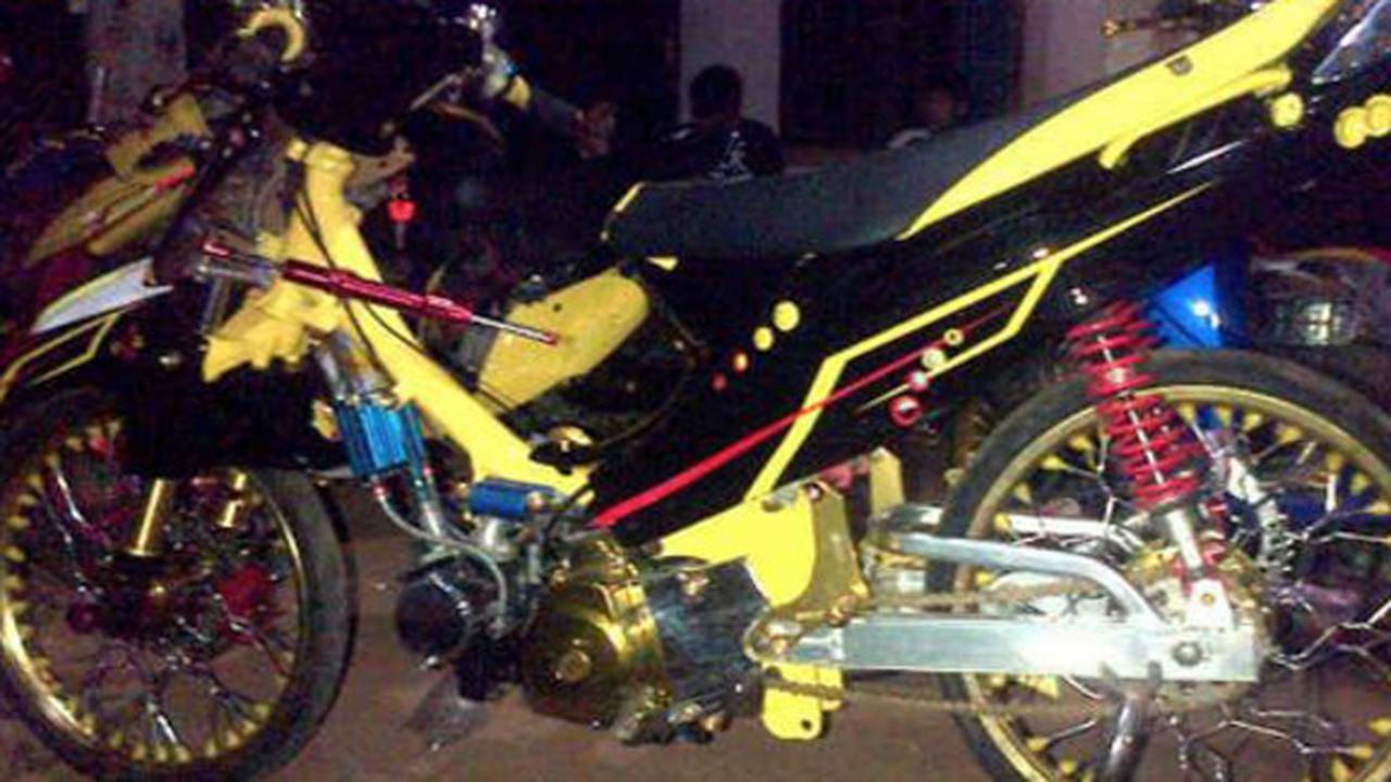 Modifikasi Suzuki Shogun 2002 (Atep Persib)