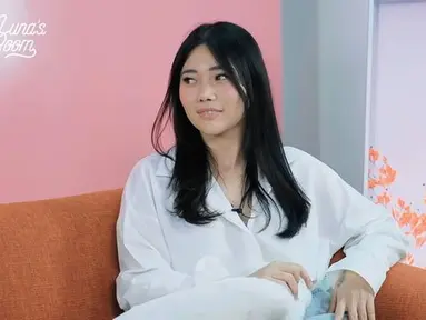 Wendy Walters mengaku bahwa ia sudah yakin 100 persen dengan keputusannya untuk pisah dengan Reza Arap. (youtube.com/Luna Maya)