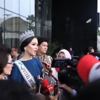Mendapatkan pembekalan dari KPK, 39 Finalis Puteri Indonesia diharap bisa menjadi agen SPK. (Bintang.com/Daniel Kampua)