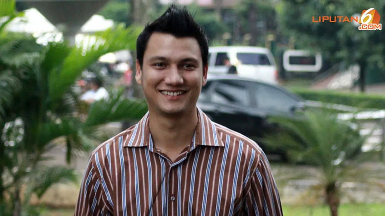 christian-sugiono-130727b.jpg