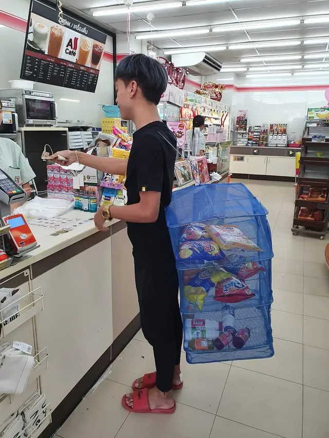 Cara unik orang Thailand hindari penggunaan plastik