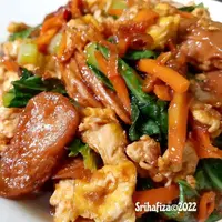 Resep sosis orak arik telur pedas manis. (Dok: Cookpad @martafarrr)