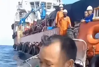 Video Narasikan TNI Bekingi Perusahaan Minyak (Foto: Tangkapan Layar Instagram @badanintelenjenngopi)