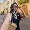 Febby Rastanty Tampil Klasik Pakai Scarf saat Liburan di Italia, Gayanya Cantik Elegan