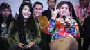 "Supaya apa yang kita tayangkan juga bisa luar biasa baik dari sisi kualitas, dan tentunya tetap bisa memberikan inspirasi kepada para pemirsa," ujar Harsiwi Achmad, dalam jumpa pers di SCTV Tower, Rabu (20/12/2017).  (Nurwahyunan/Bintang.com)