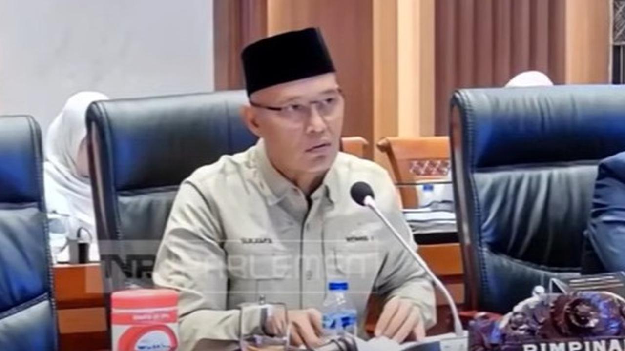 VIDEO: Instruksi Tegas Komisi I ke Kepala Basarnas Soal Jual Beli Sertifikat "Tertibkan!"