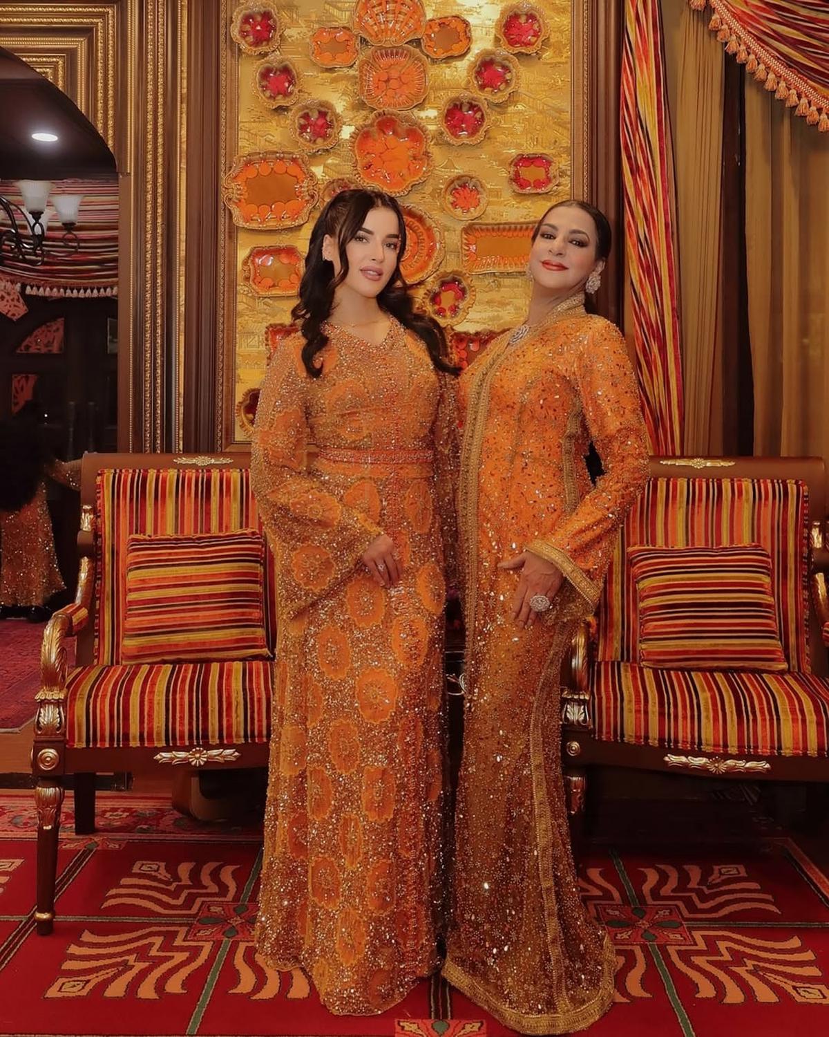 Baru Foto Lebaran, Potret Tasya Farasya Tampil Cantik dengan Outfit Couple dengan Sang Ibu