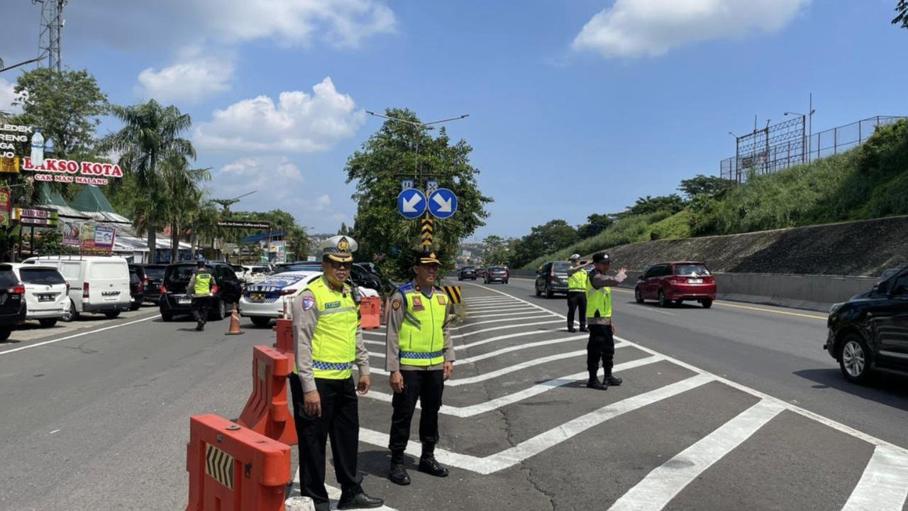 Arus Balik Meningkat, Polisi Terapkan Buka Tutup di Rest Area dan Tol Semarang