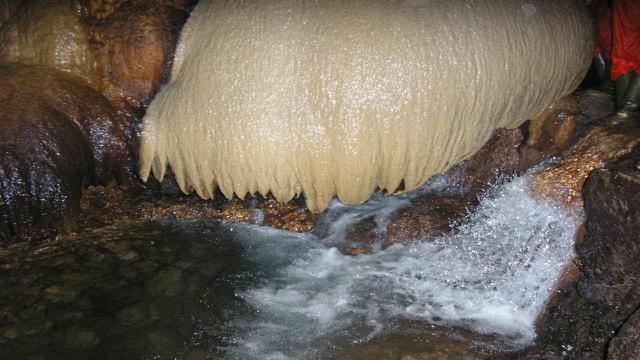 Air Terjun Gua Petruk