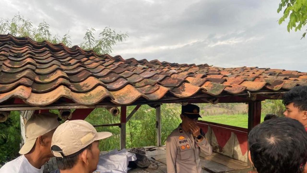 Polres Karawang Selidiki Penemuan Mayat Wanita Misterius di Pos Ronda