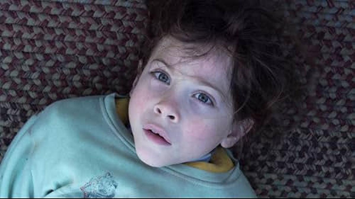anak kecil tersesat ketika keluar rumah dengan ibu/IMDb