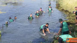 Menbanpur-1 Mar Membersihkan Lingkungan 