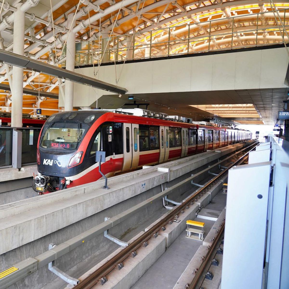 LRT Jabodebek saat libur panjang Wafat Yesus Kristus hingga Paskah (Foto: LRT Jabodebek)