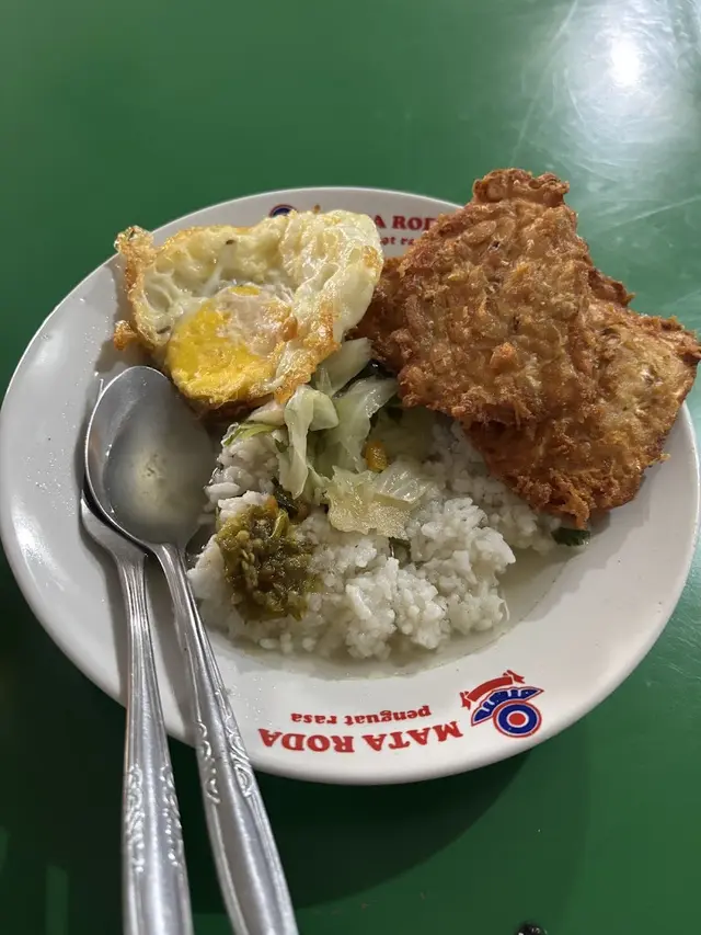 Rekomendasi Tempat Makan Nasi Rames di Jogja