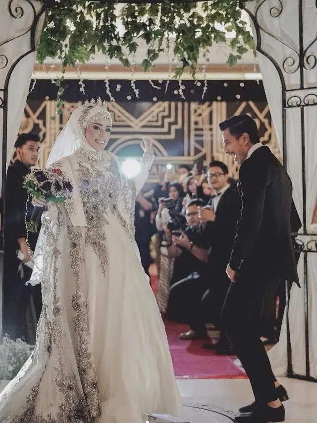 Fairuz A Rafiq menikah (Instagram/fairuzarafiq)