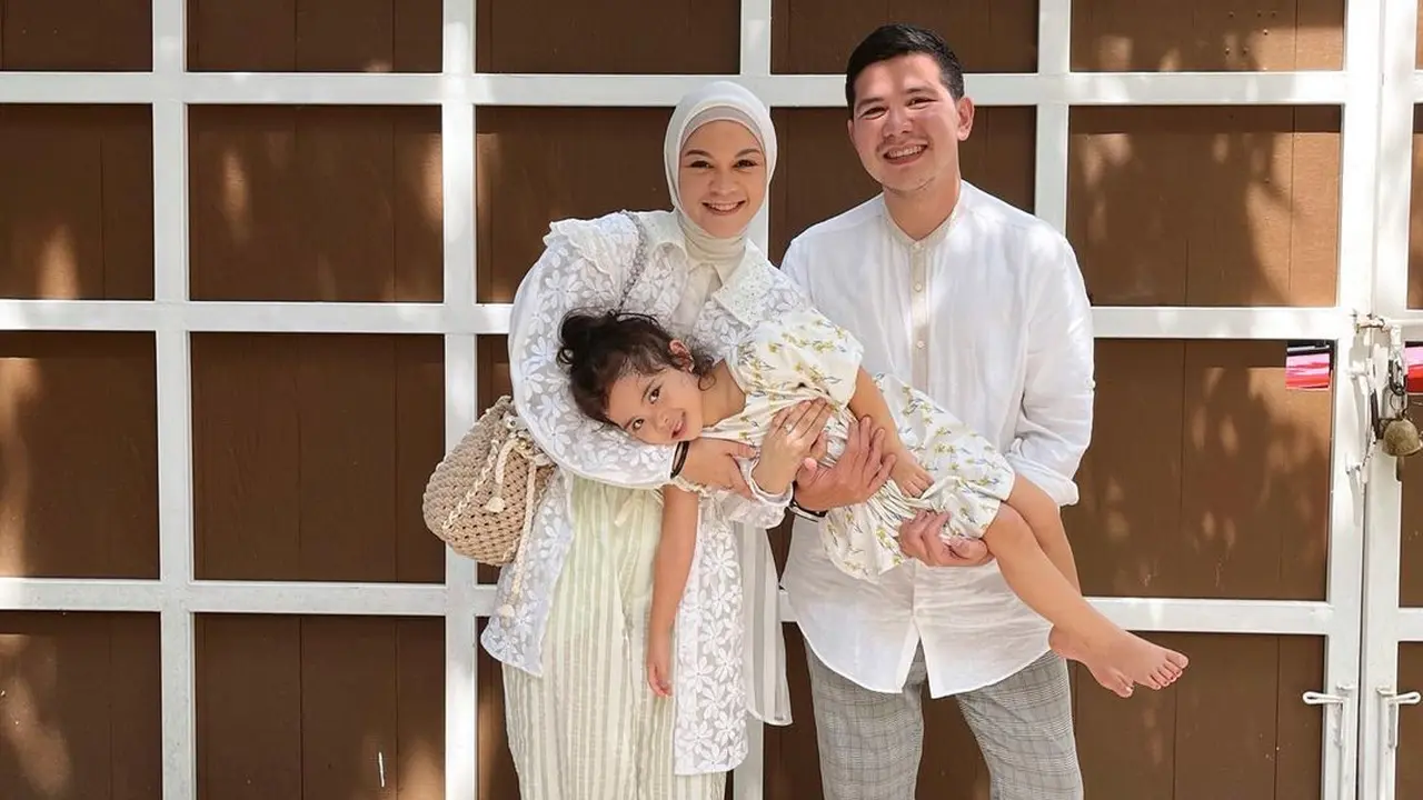 Tantri Namirah lebaran