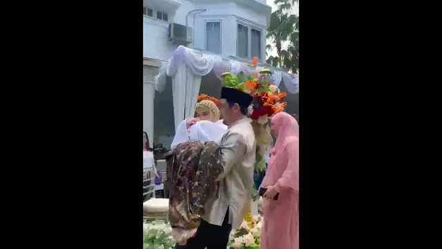 Tengku Firmansyah dan Cindy Fatikasari Nikahkan Putri Sulungnya, Banjir Doa dari Warganet. (instagram.com/tengku_firmansyah)