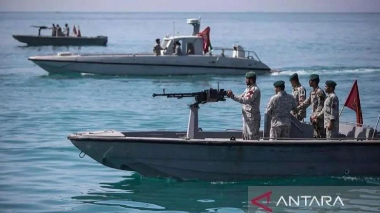 Tegas, Iran Bakal Tindak Kapal Lintasi Selat Hormuz Tanpa Izin