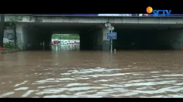 BPBD DKI Jakarta mencatat, setidaknya ada 17 titik genangan banjir hingga Senin, pukul 18.00 WIB. Data dikumpulkan dari laporan masyarakat