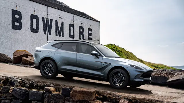 Aston Martin DBX Bowmore Edition