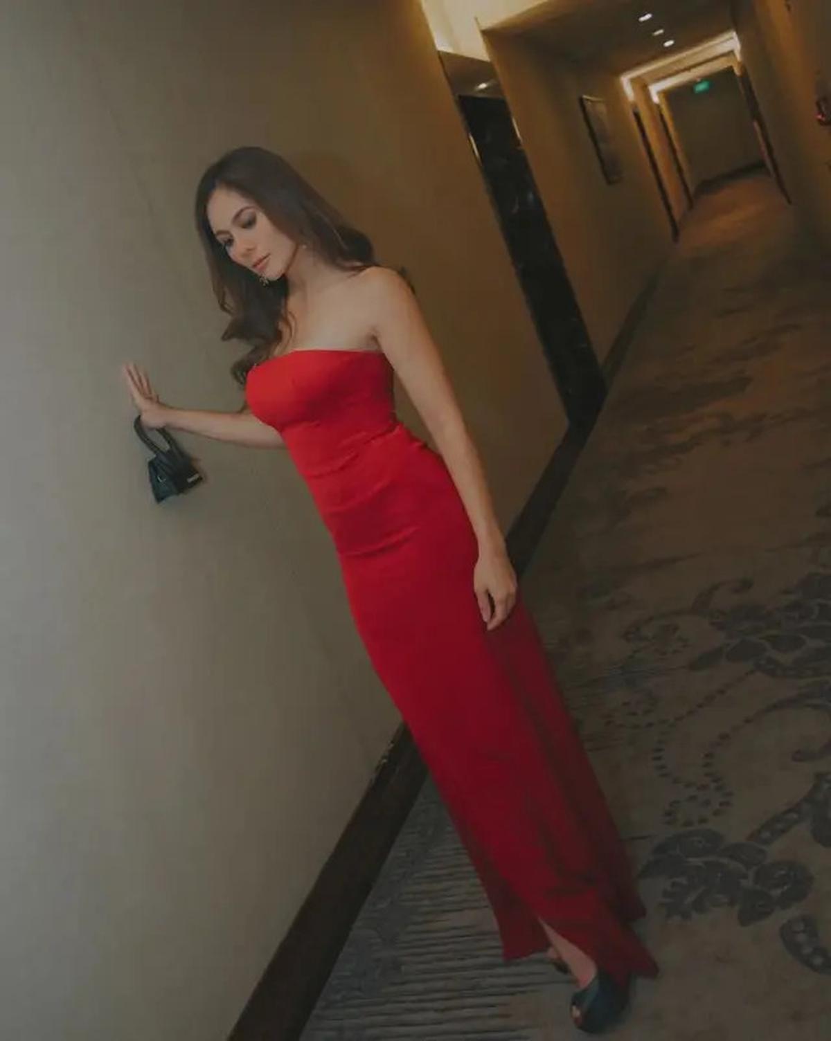 Dress Tanpa Tali