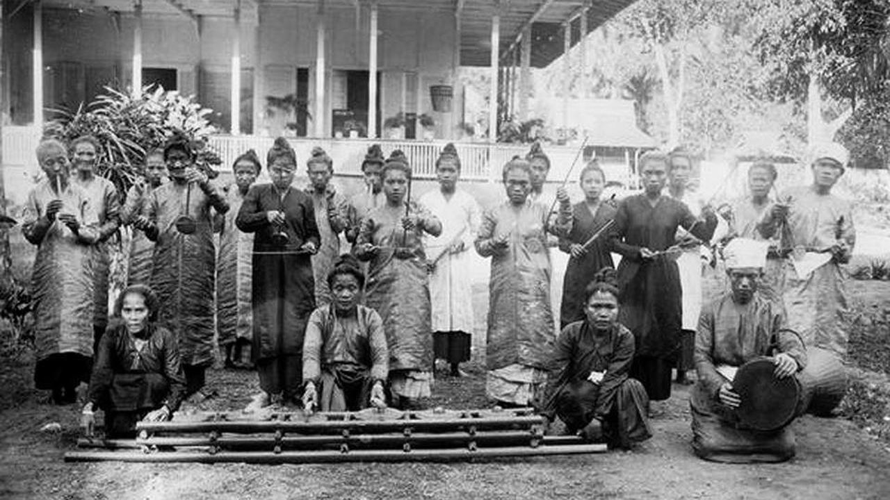 Seni Budaya Tradisional Kerajaan Tabukan di masa lalu. (Foto: Indonesia.go.id)