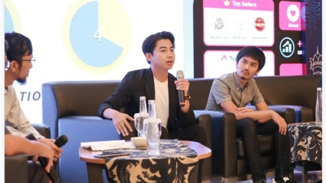 Pengusaha dan Influencer Gilang Gumilar Rajin Berbagi Pengalaman Lewat Seminar dan Talkshow.  foto: istimewa