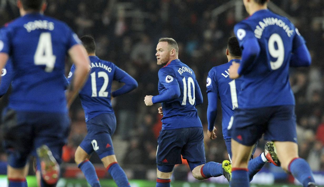 Pemain Manchester United, Wayne Rooney usai membobol gawang Stoke City pada lanjutan Premier League di Bet365 Stadium, Stoke-on-Trent, (21/1/2017). Setan Merah bermain Imbang 1-1. (AP/Rui Vieira)