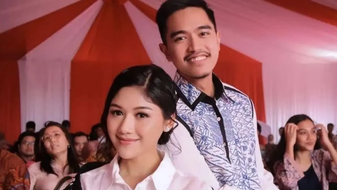 Tampilan Erina Gudono Dampingi Kaesang yang Jadi Sorotan, Padukan Etnik dan Heels Mahal