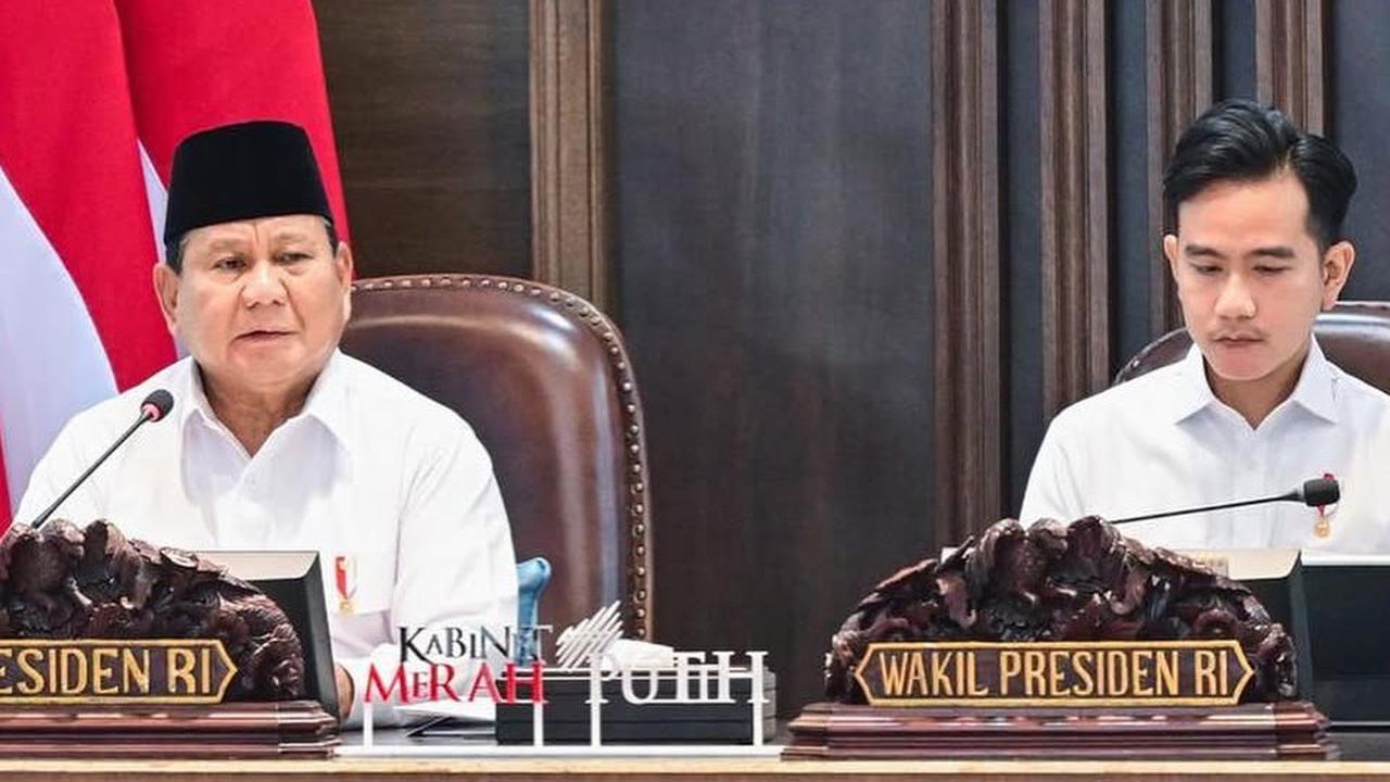 Tiga Srikandi Cantik di Kabinet Merah Putih, Tampil Kompak saat Sidang Kabinet di Istana