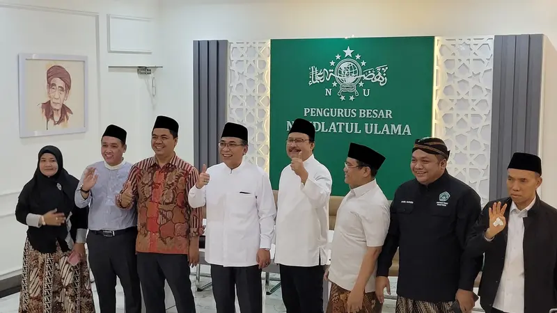 Ketum PBNU KH Yahya Cholil Staquf atau Gus Yahya usai konferensi pers di kantor pusat PBNU, Jakarta Pusat, Selasa (16/7/2024).