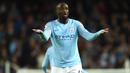 Ekspresi kecewa gelandang Manchester City, Yaya Toure saat menghadapi Brighton and Hove Albion dalam laga Liga Inggris 2017/2018 di Etihad Stadium, Manchester (9/5/2018). Eks gelandang tengah Pantai Gading ini tercatat pernah dua kali ditangani Pep Guardiola saat berseragam Barcelona dan Manchester City. Namun keduanya telah meninggalkan luka baginya yang menganggap Pep Guardiola sebagai pelatih yang tak bersahabat dengan pemain asal Afrika. Ia pun memilih pergi dari dua klub tersebut. (AFP/Oli Scarff)