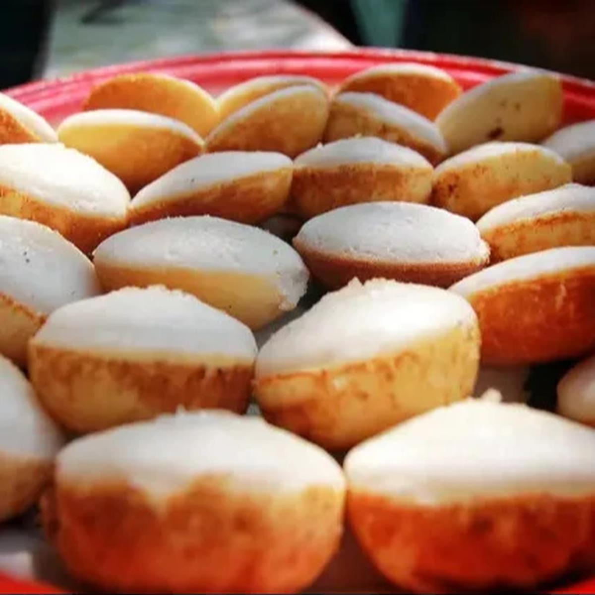 Cara Mudah Membuat Kue Apem Beras yang Empuk dan Lembut di Rumah