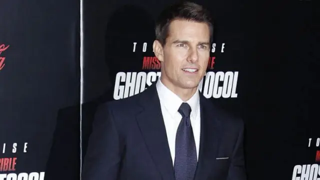tom-cruise-140225c.jpg