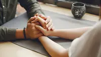 Saat Hubungan Mulai Datar, Ini 7 Cara Menyegarkannya Kembali