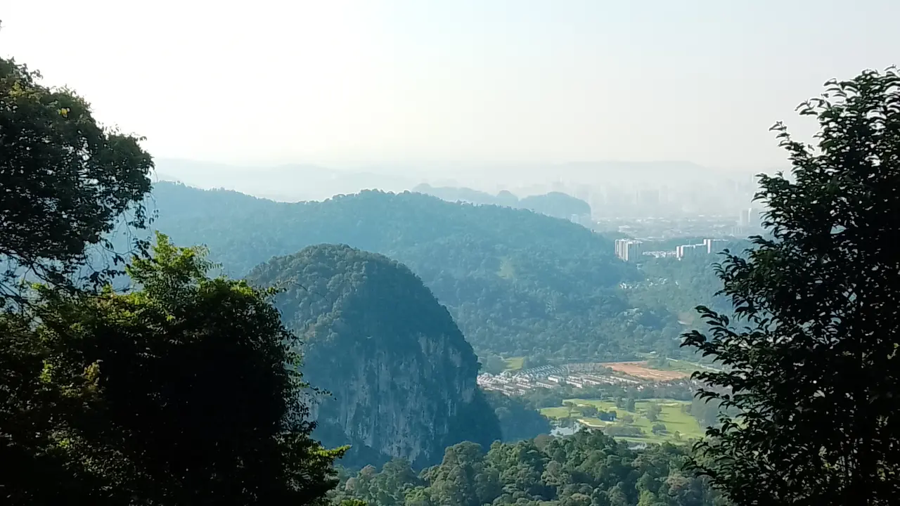 Bukit Unyang di Malaysia https://www.gunungbagging.com/bukit-unyang/
